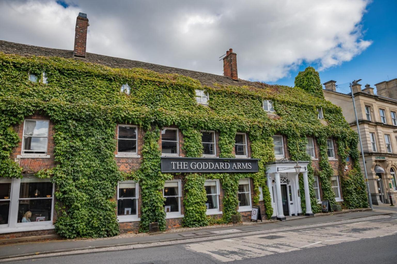 فندق The Goddard Arms سويندون المظهر الخارجي الصورة
