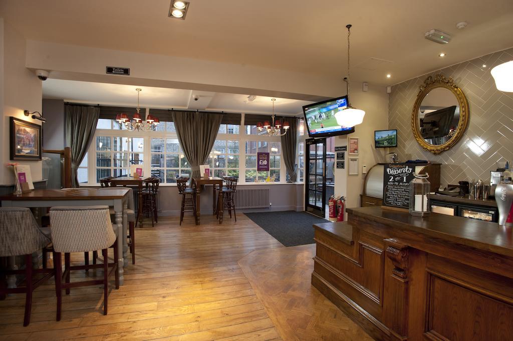 فندق The Goddard Arms سويندون المظهر الخارجي الصورة