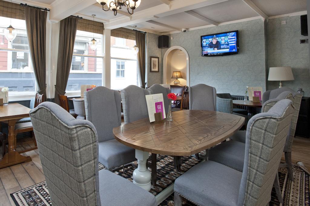 فندق The Goddard Arms سويندون المظهر الخارجي الصورة