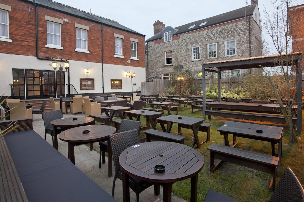 فندق The Goddard Arms سويندون المظهر الخارجي الصورة